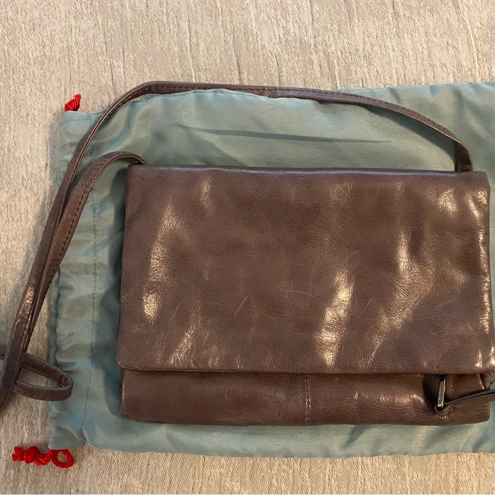 HOBO Mari small leather crossbody Granite